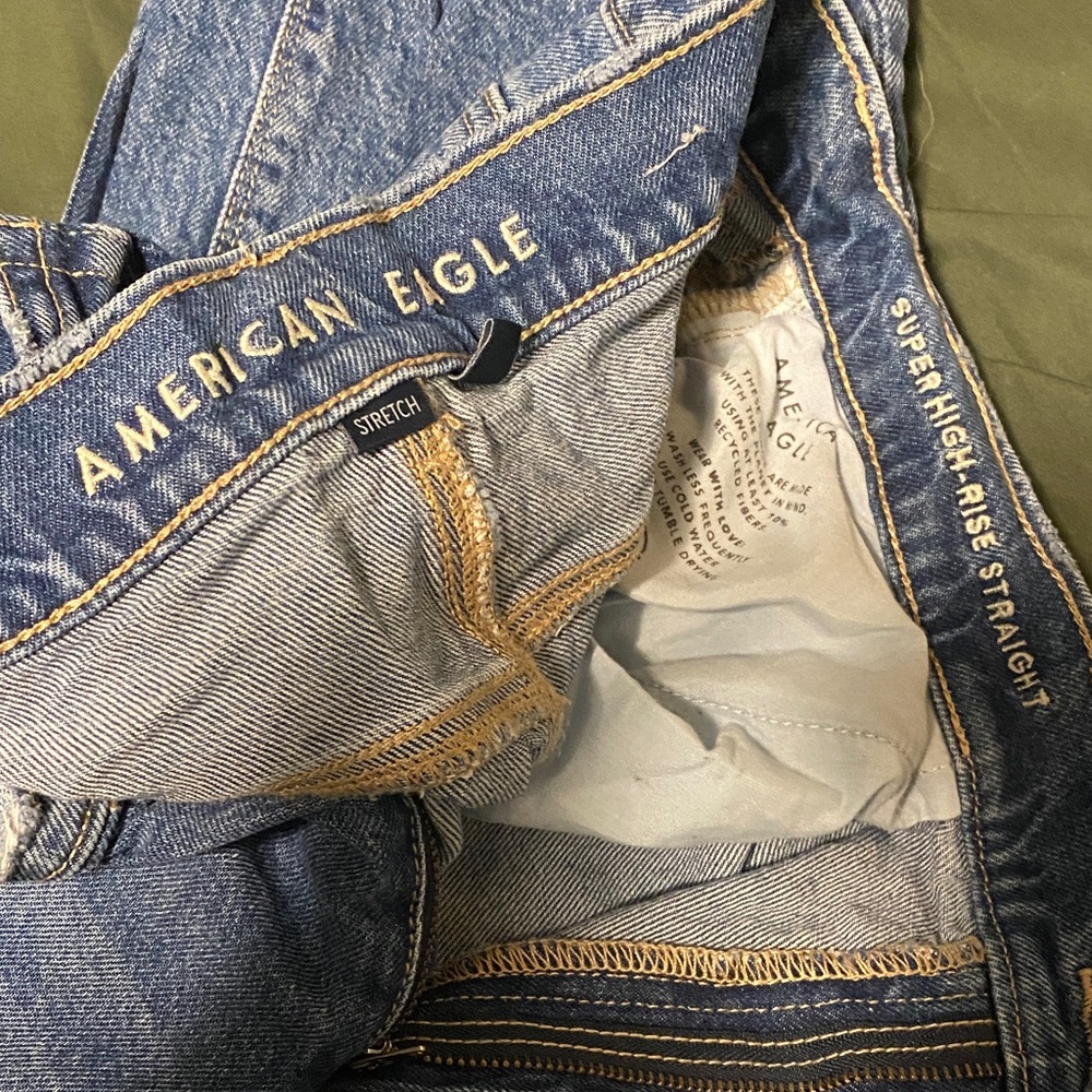 American Eagle Outfitters Women's Blue Straight Leg Jeans